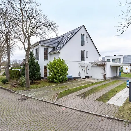 Haus Annelie 3 * Dranske